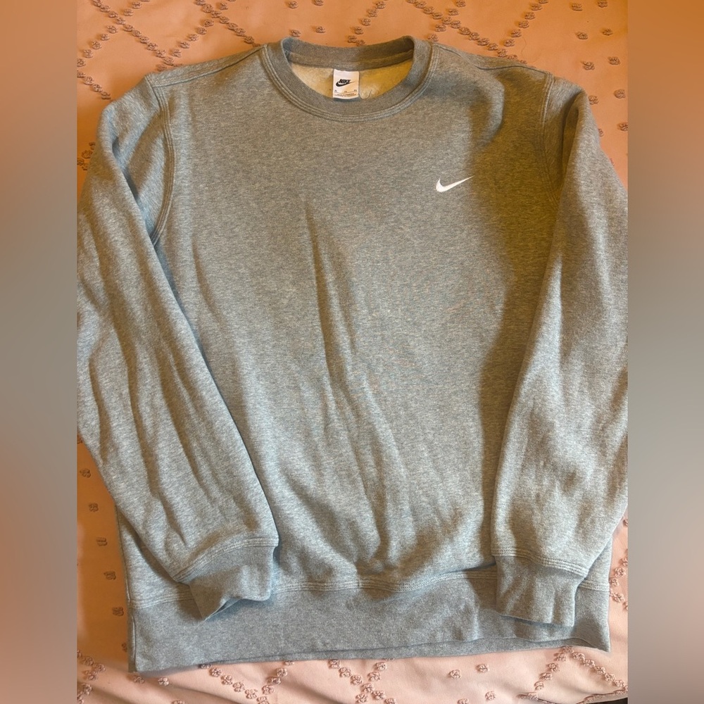 Nike crew neck